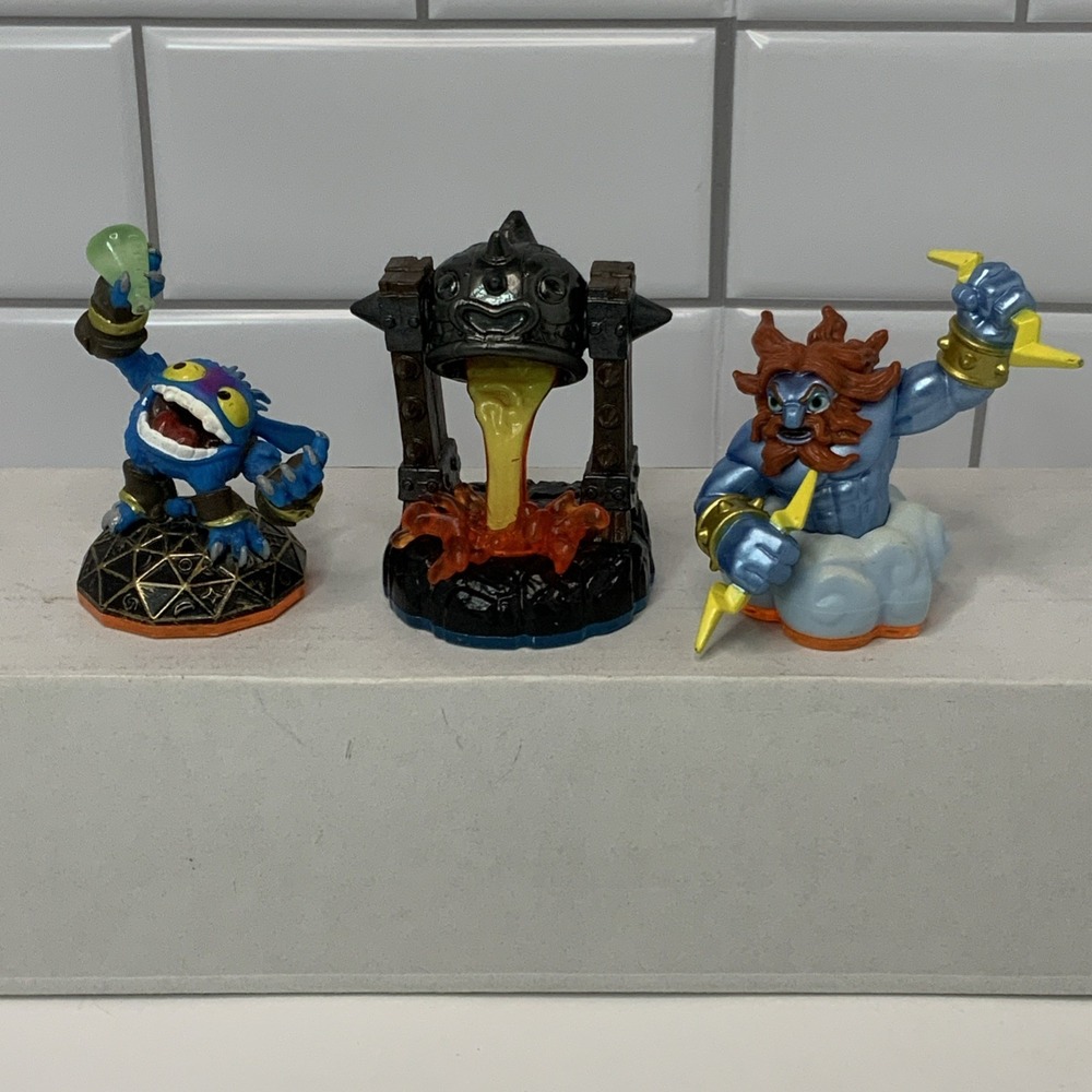 Skylanders‎ Lot Pop Fizz Lightning Rod Molten Forge Figures Activision